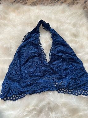 Zenana Outfitters Navy Crochet Lace Top